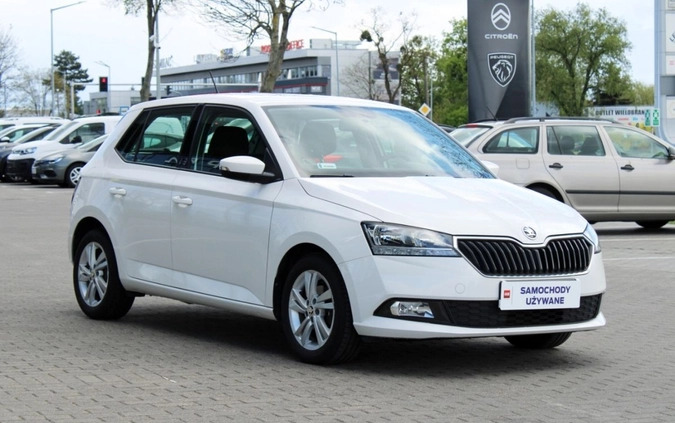 Skoda Fabia cena 51900 przebieg: 79272, rok produkcji 2021 z Kazimierz Dolny małe 352